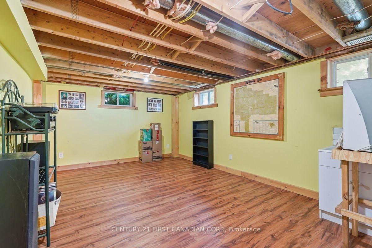 Listing Image 23