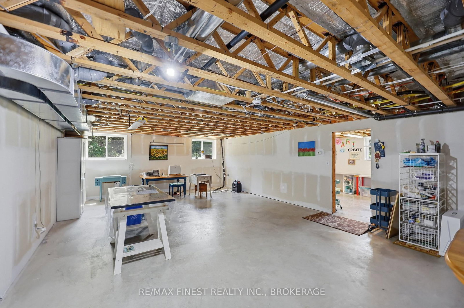 Listing Image 32