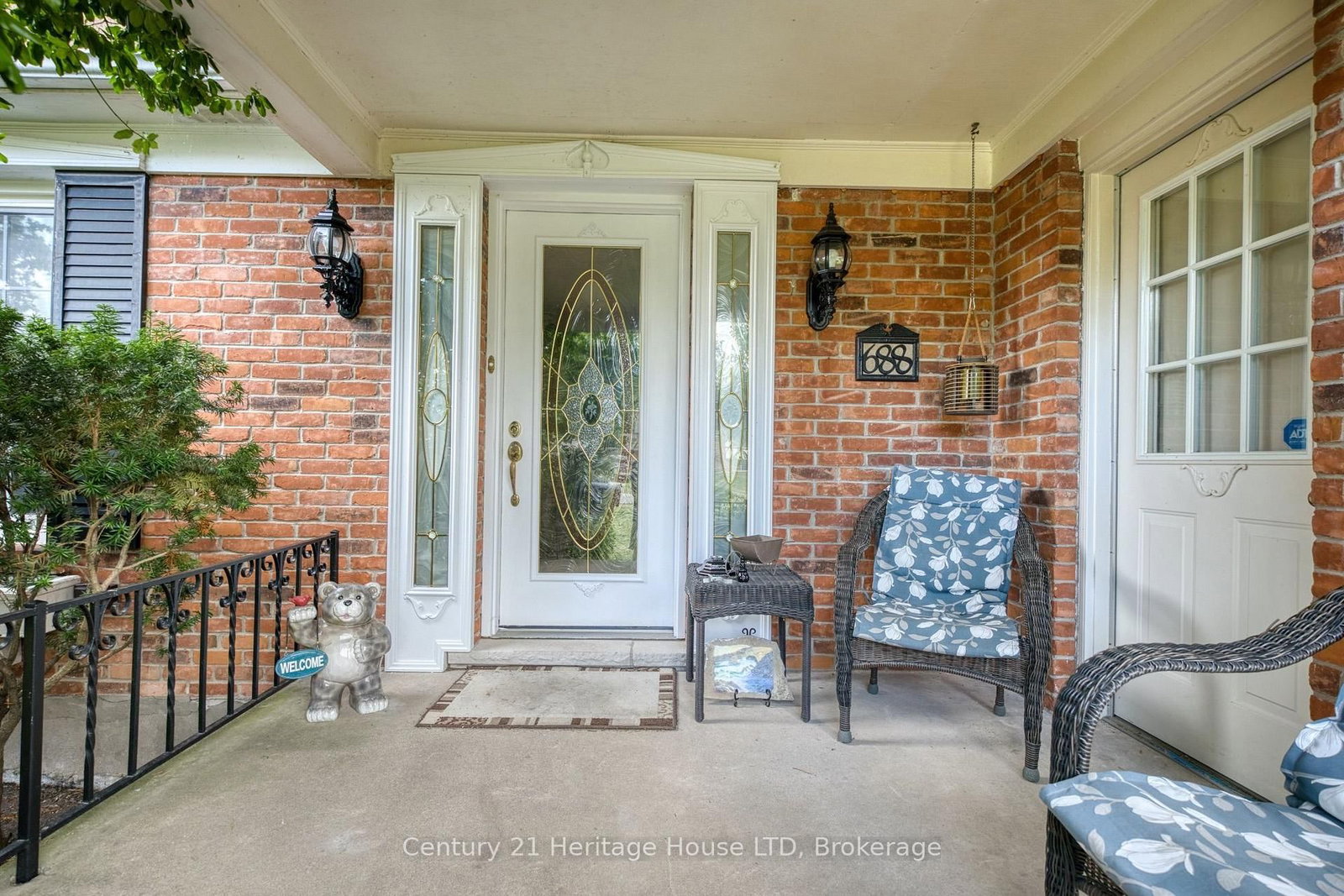 Listing Image 7