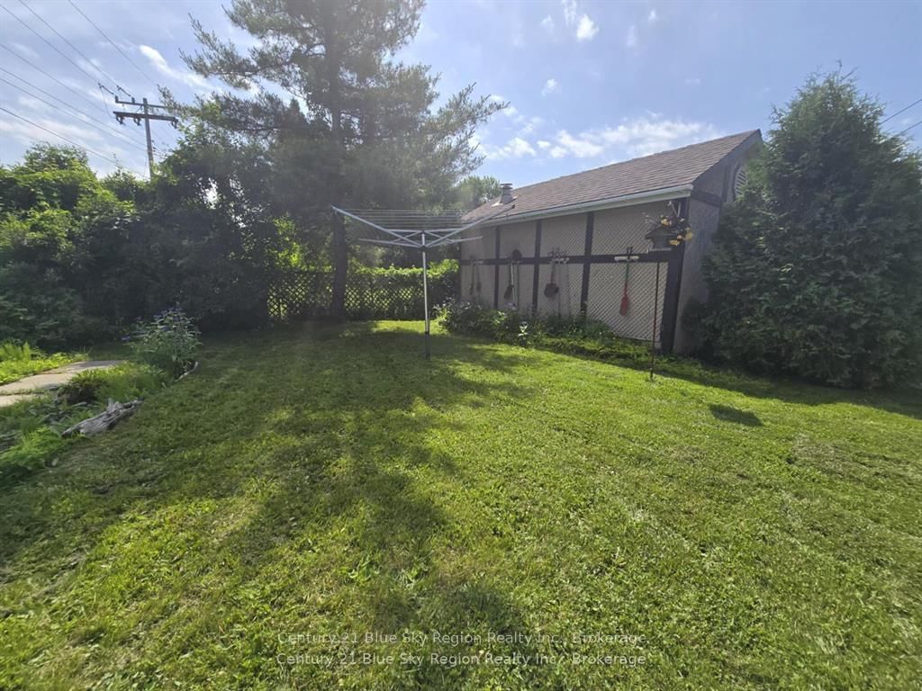 Listing Image 44