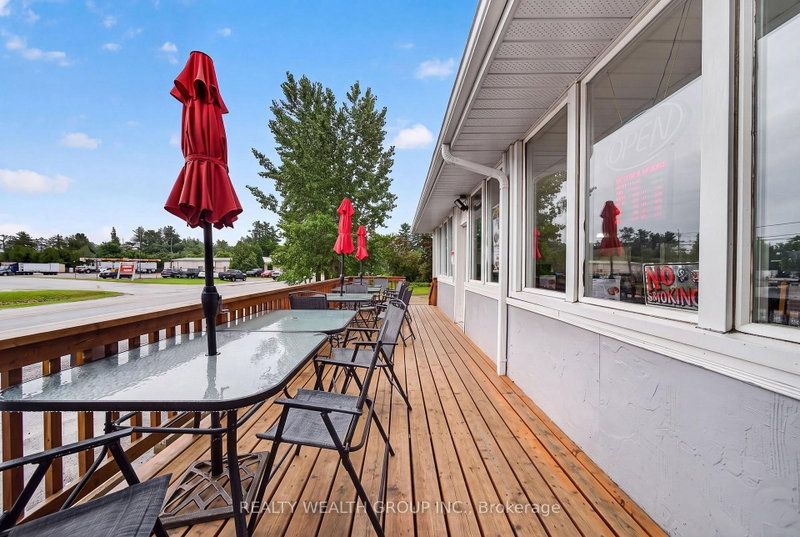 14276 Highway 41, Cloyne photo 4