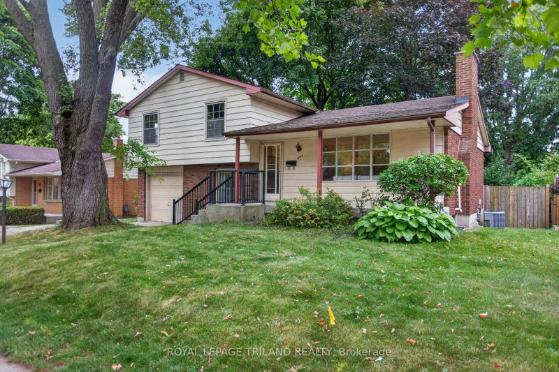 657 Viscount Road, London South