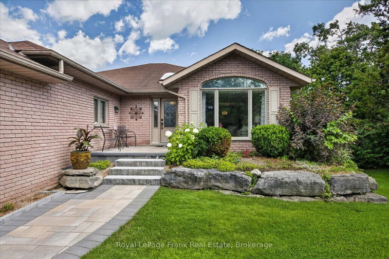 64 Island Bay Drive