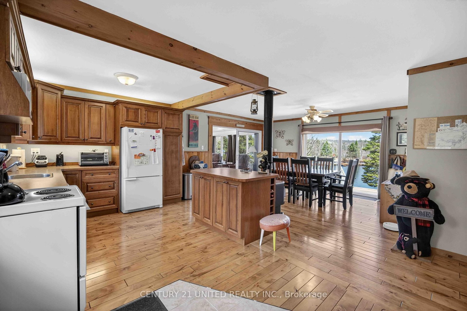 Listing Image 12