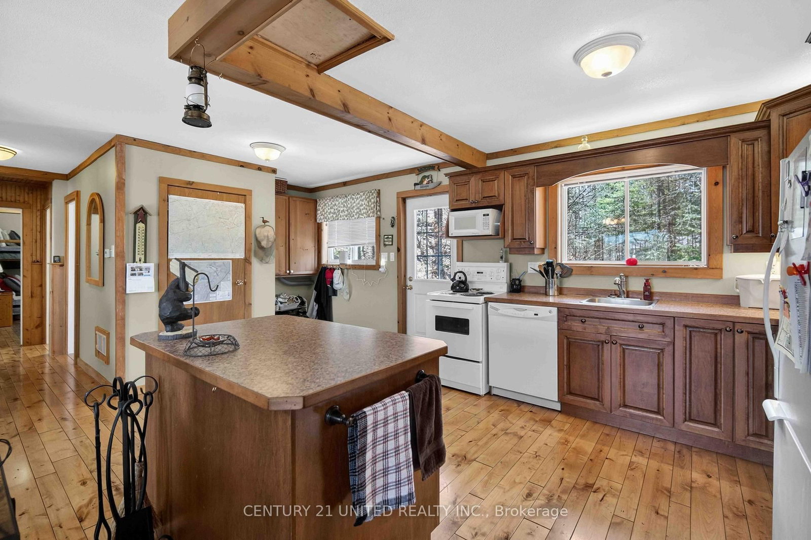 Listing Image 14