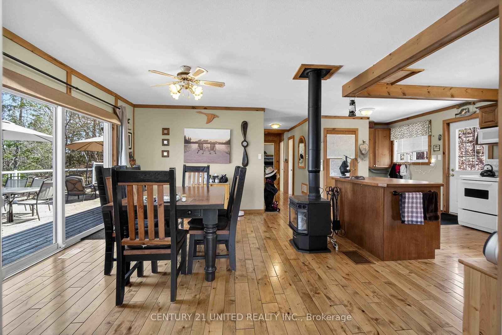Listing Image 16