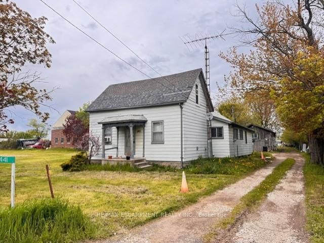 Listing Image 7