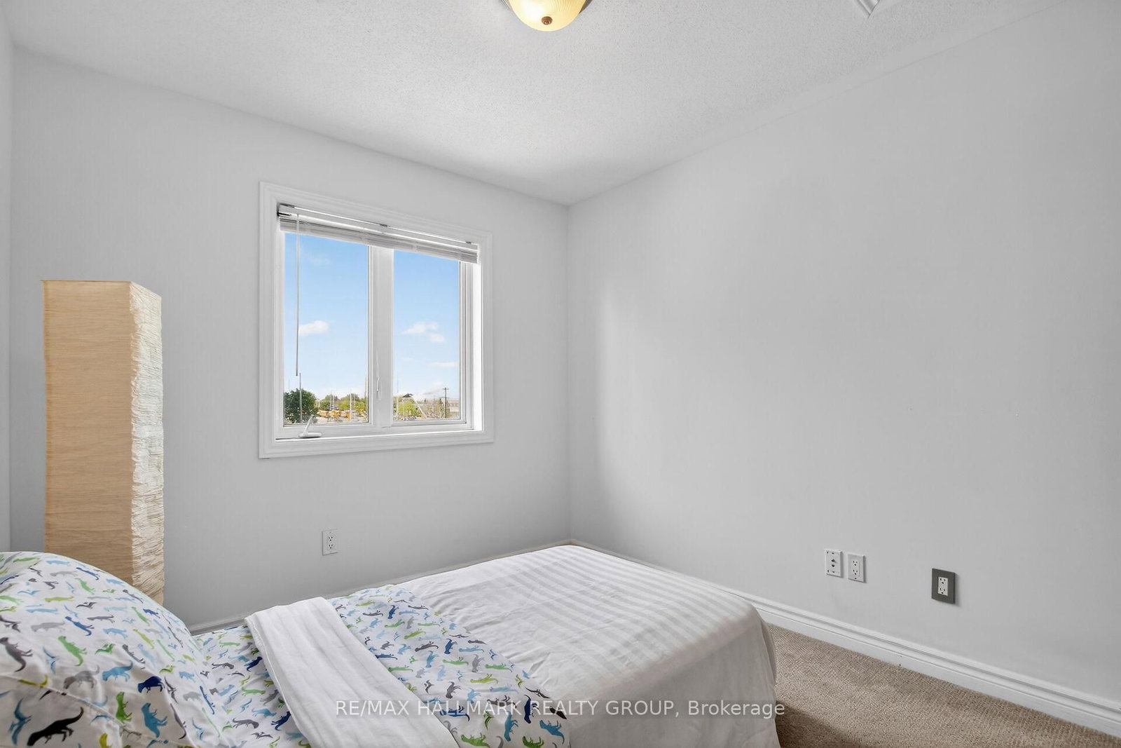 1145 Longfields Drive • #B • Ottawa, ON photo 39