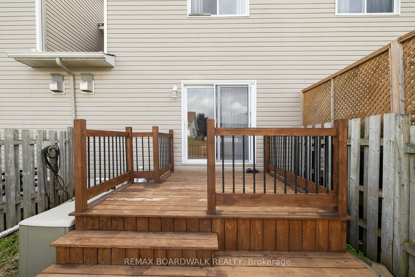 Listing Image 23