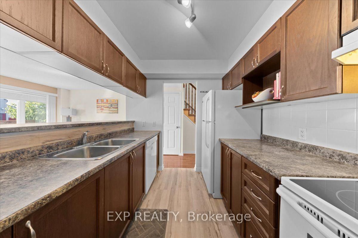 307 Cozumel Private • Ottawa, ON photo 9