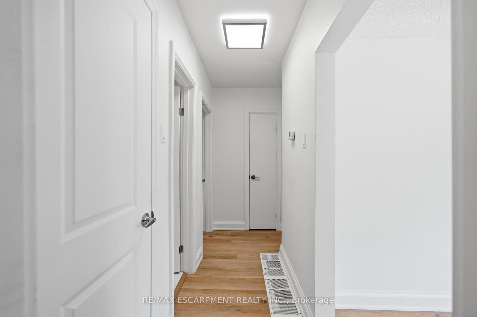 22 David Avenue • Hamilton, ON photo 11