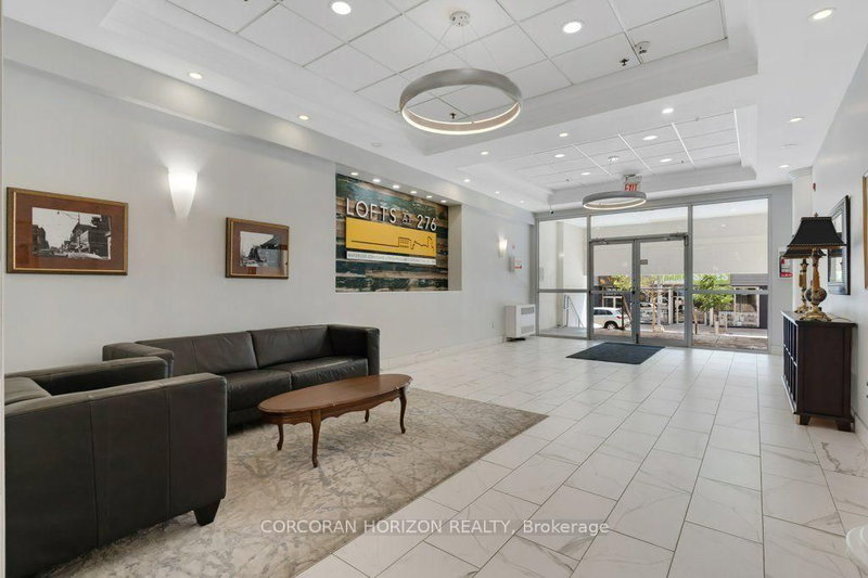 209 - 276 King Street W