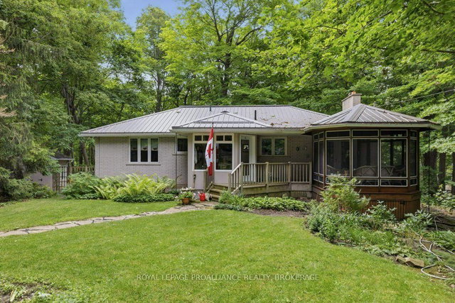 12 Oriole Lane