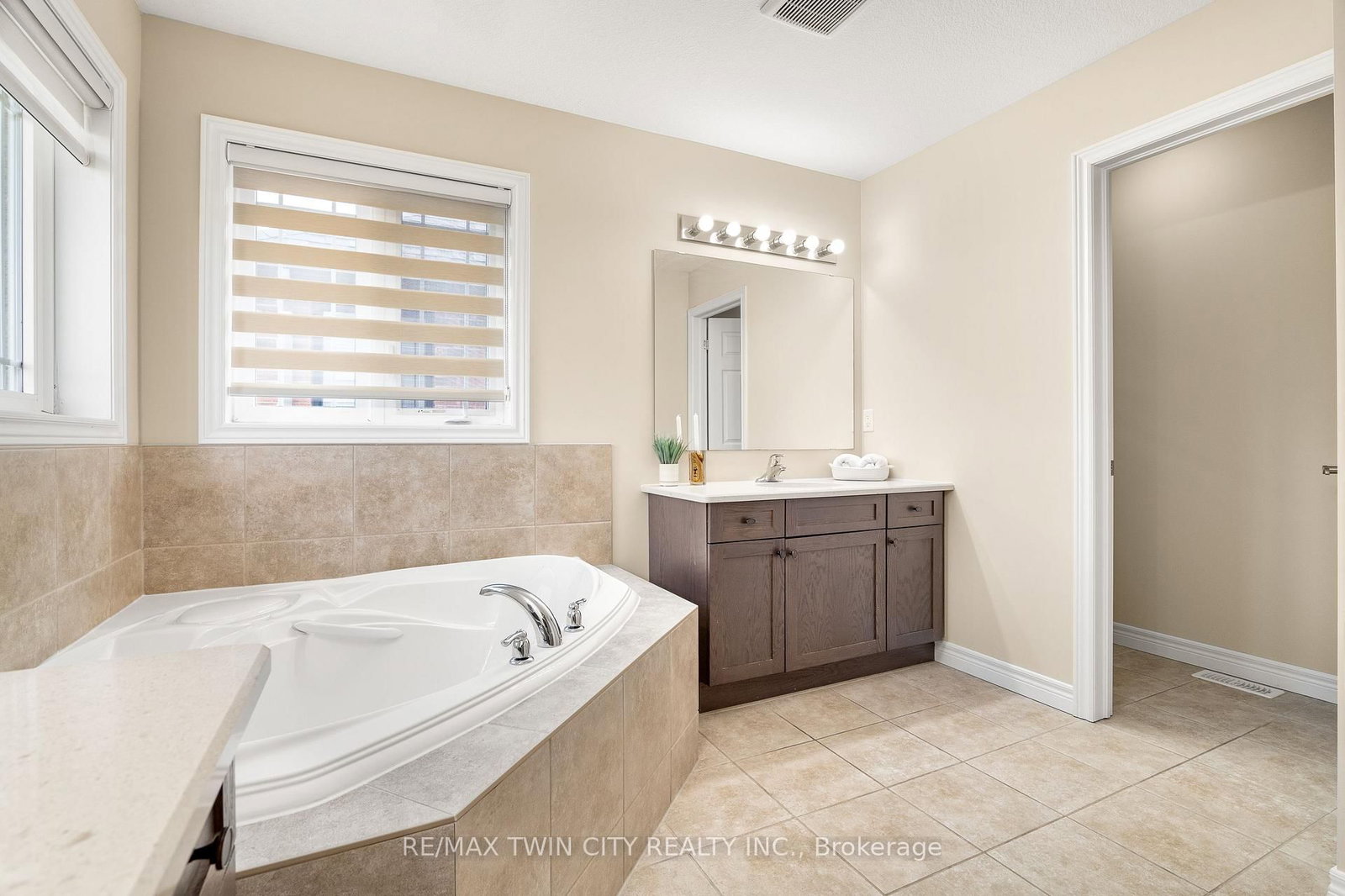 369 Rivertrail Avenue • Kitchener, ON photo 24