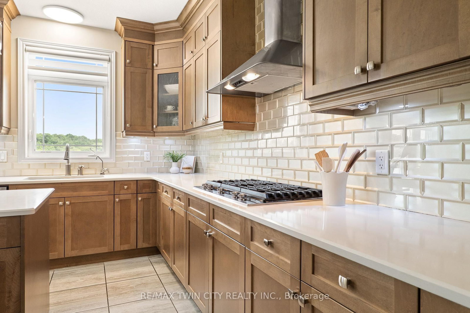 369 Rivertrail Avenue • Kitchener, ON photo 7