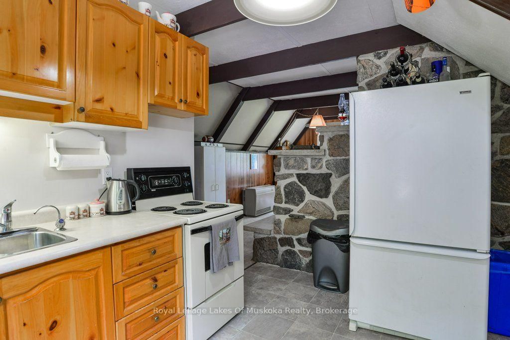 2324 Highway 141 Highway • #unit 19 • Muskoka Lakes, ON photo 13
