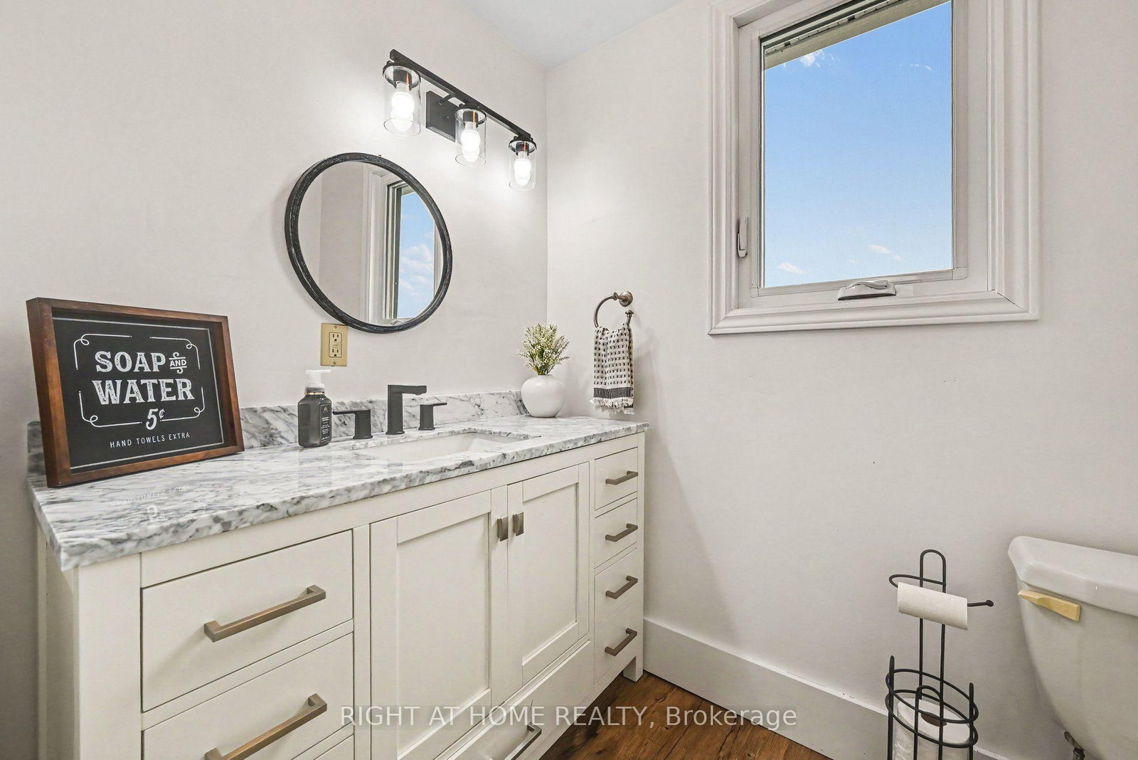 1679 500 Route • Russell, ON photo 16
