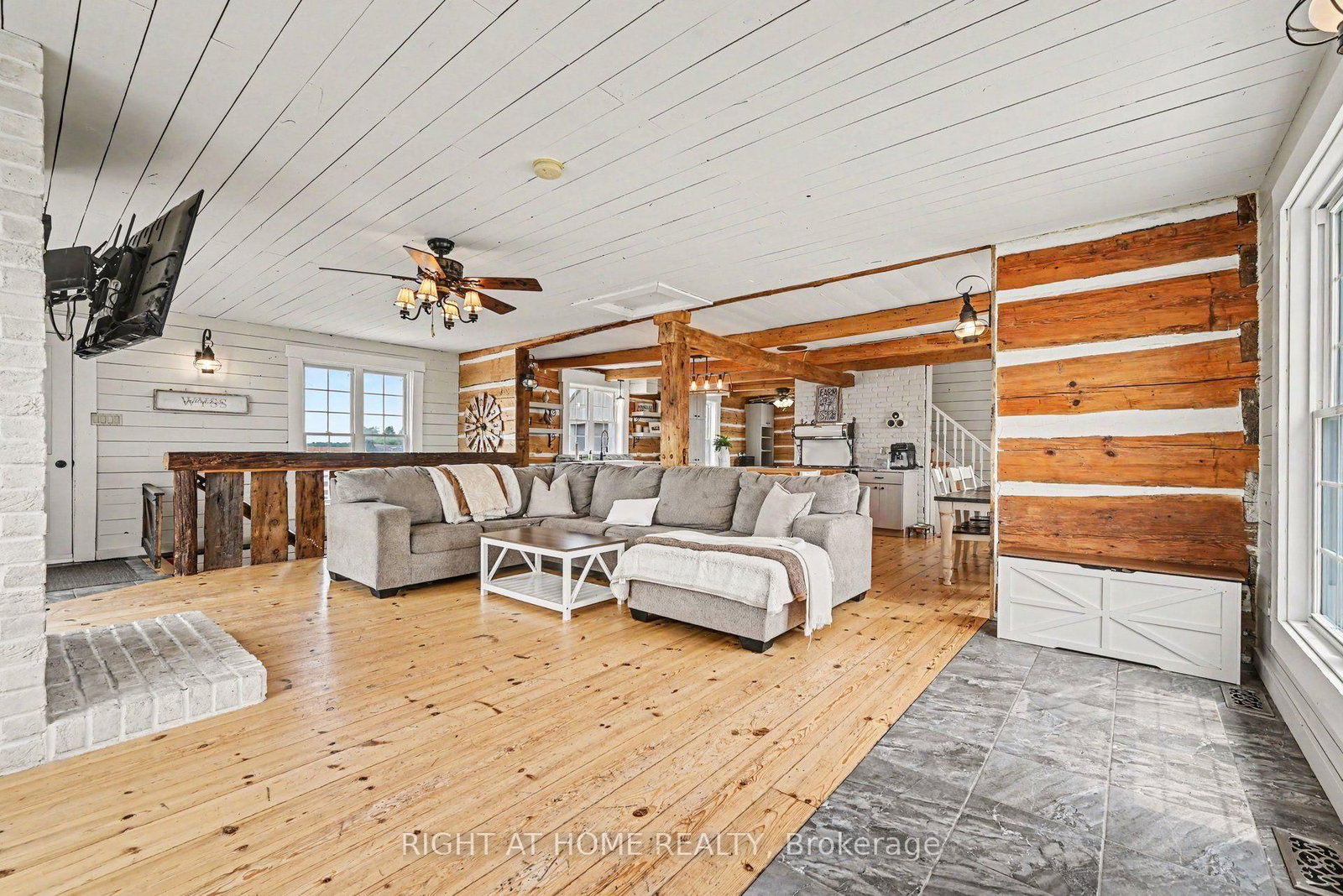1679 500 Route • Russell, ON photo 5