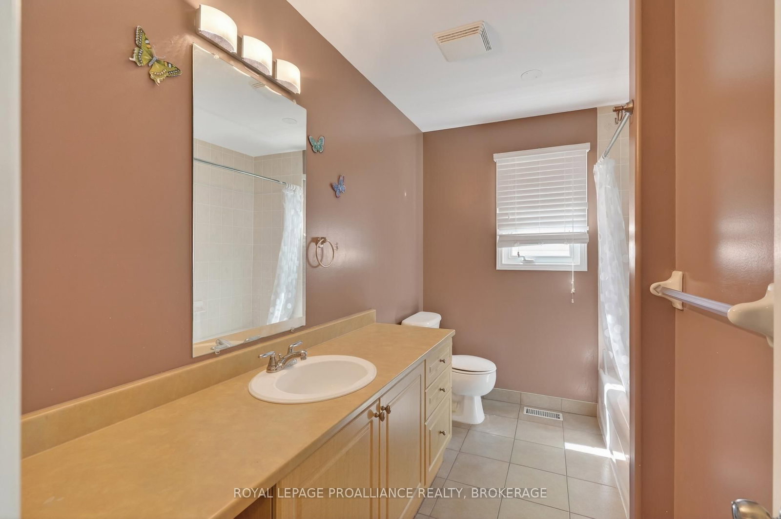 435 Maureen Street • Kingston, ON photo 14