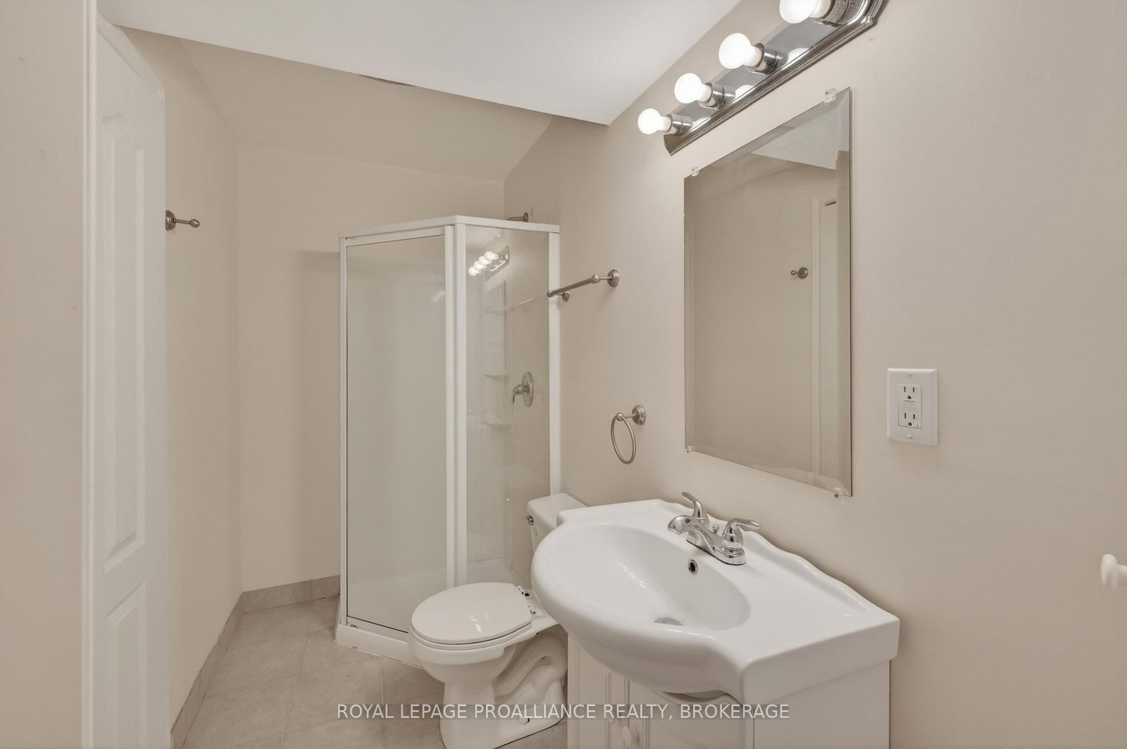 435 Maureen Street • Kingston, ON photo 30