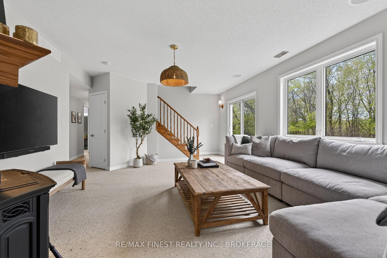 2548 Sands Road • Battersea, ON photo 32