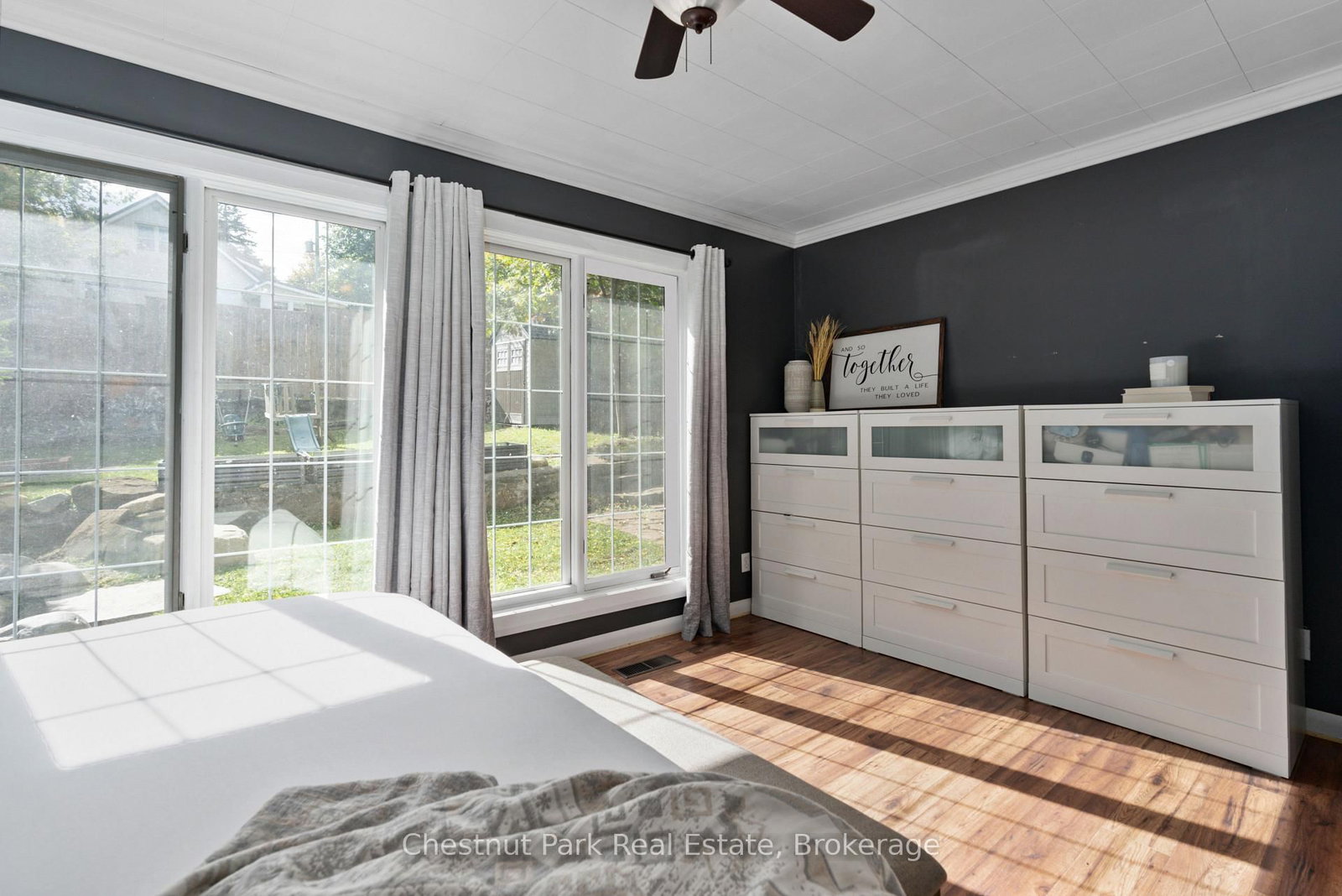 3 CORA Street E • Huntsville, ON photo 15