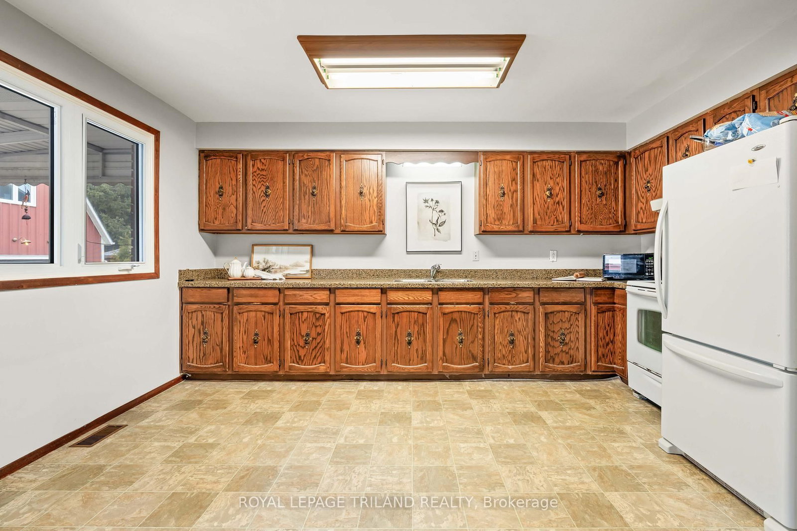 308 John Street S • Aylmer, ON photo 16