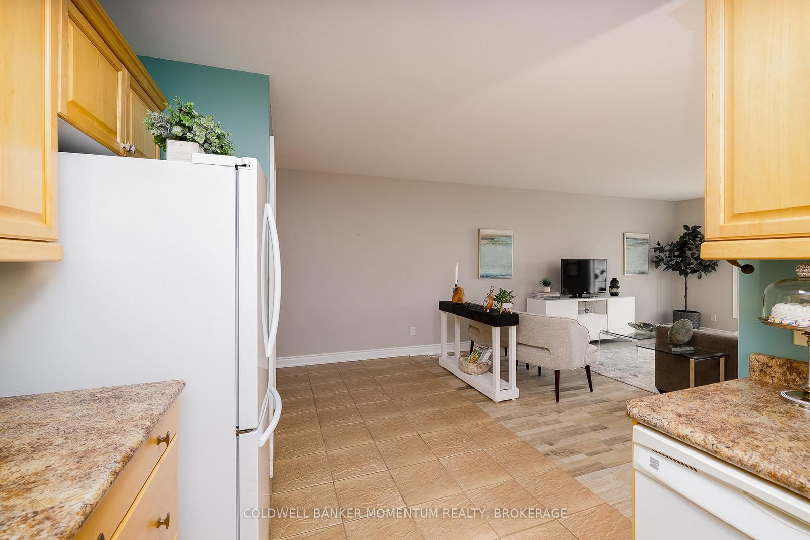25 S ORMOND Street • Thorold, ON photo 9