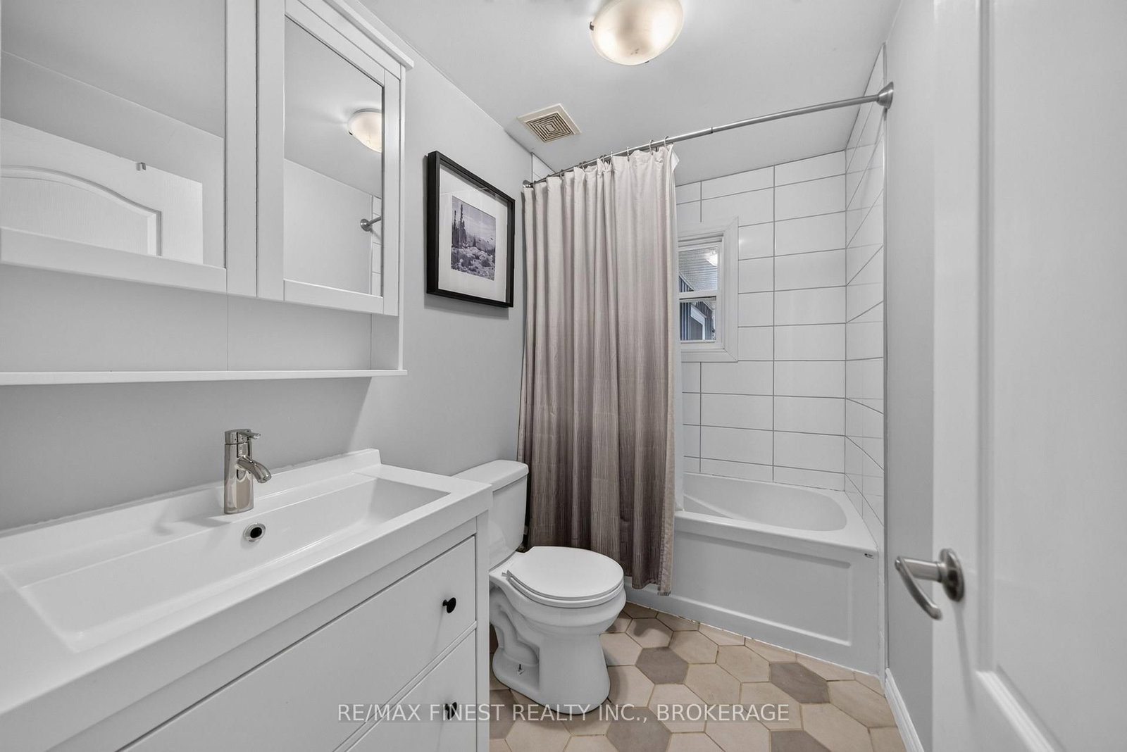 6213 Perth Road • Perth Road, ON photo 22