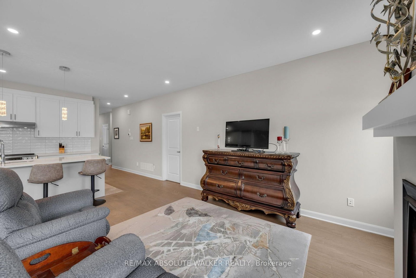 860 Companion Crescent • Manotick, ON photo 11