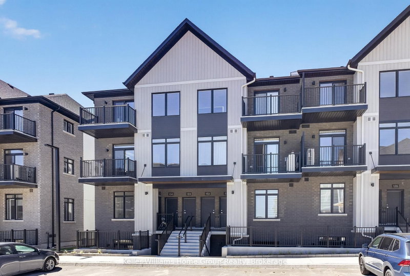 136 - 824 Woolwich Street