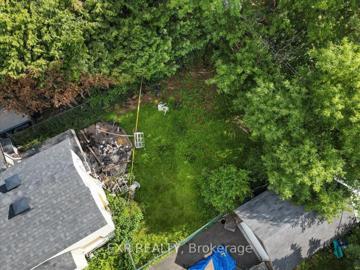 176 Marlborough Avenue • Ottawa, ON photo 10