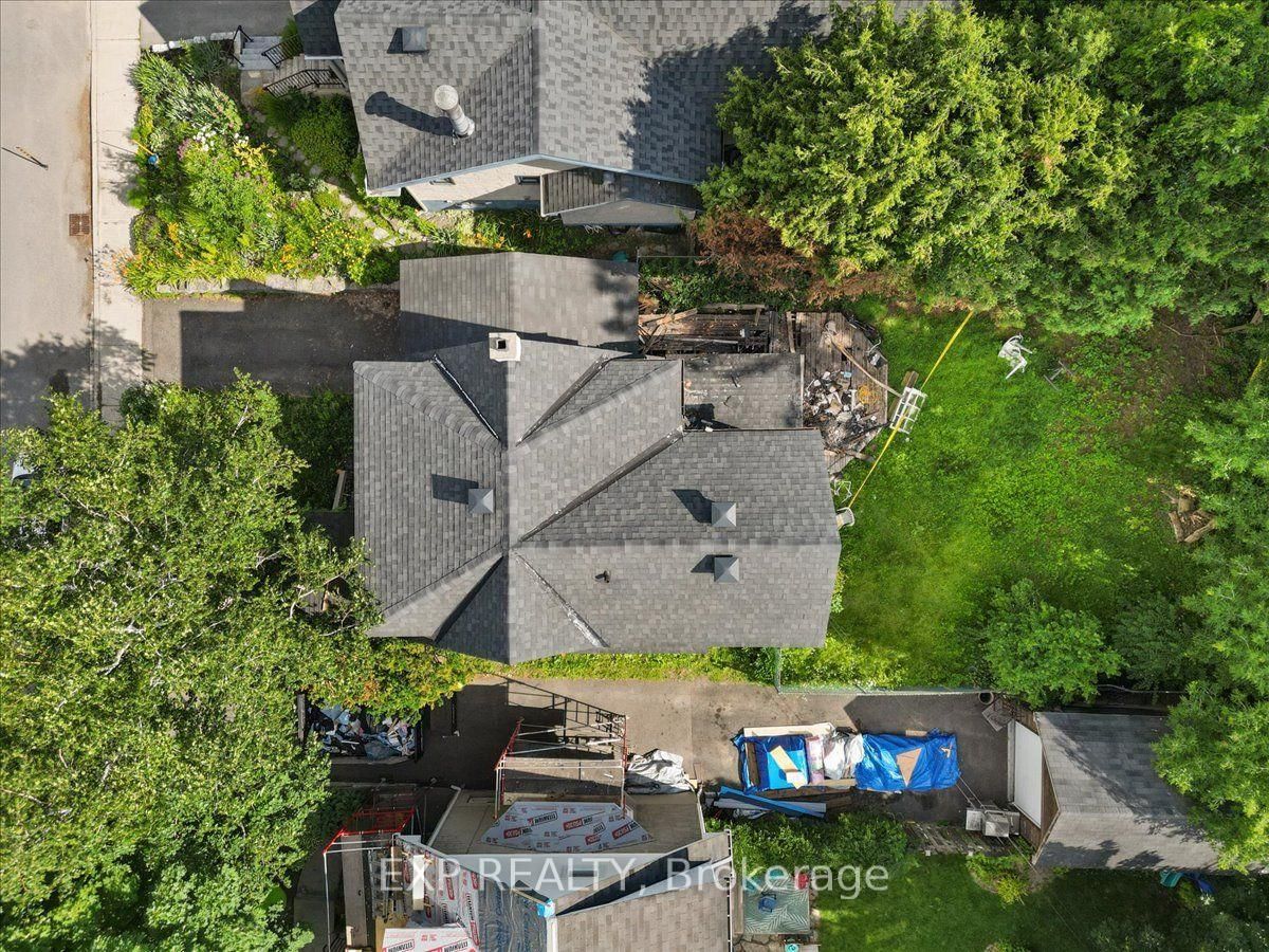 176 Marlborough Avenue • Ottawa, ON photo 9