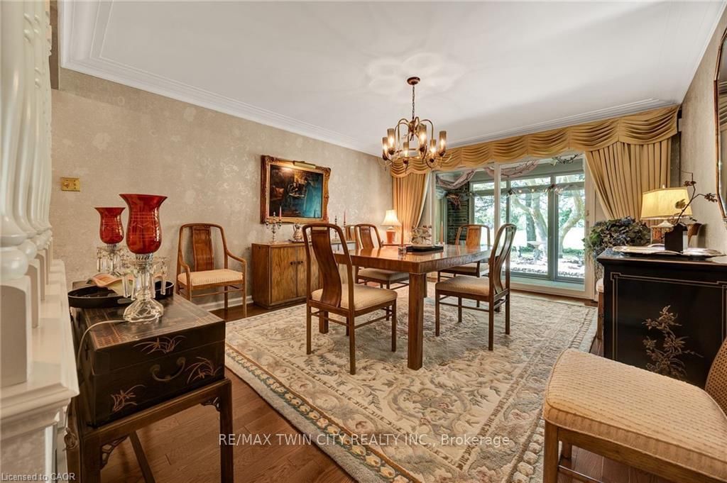 61 Huntley Cres, Kitchener, view 11