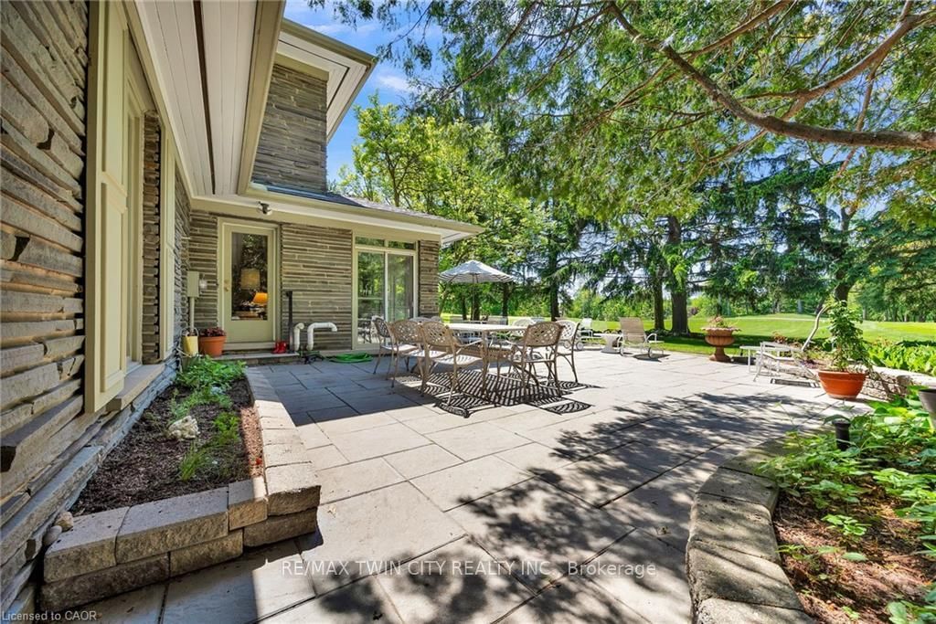 61 Huntley Cres, Kitchener, view 34