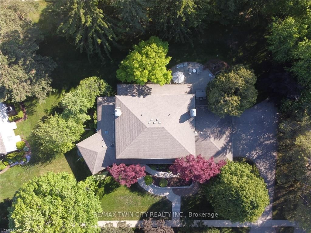 61 Huntley Cres, Kitchener, view 38
