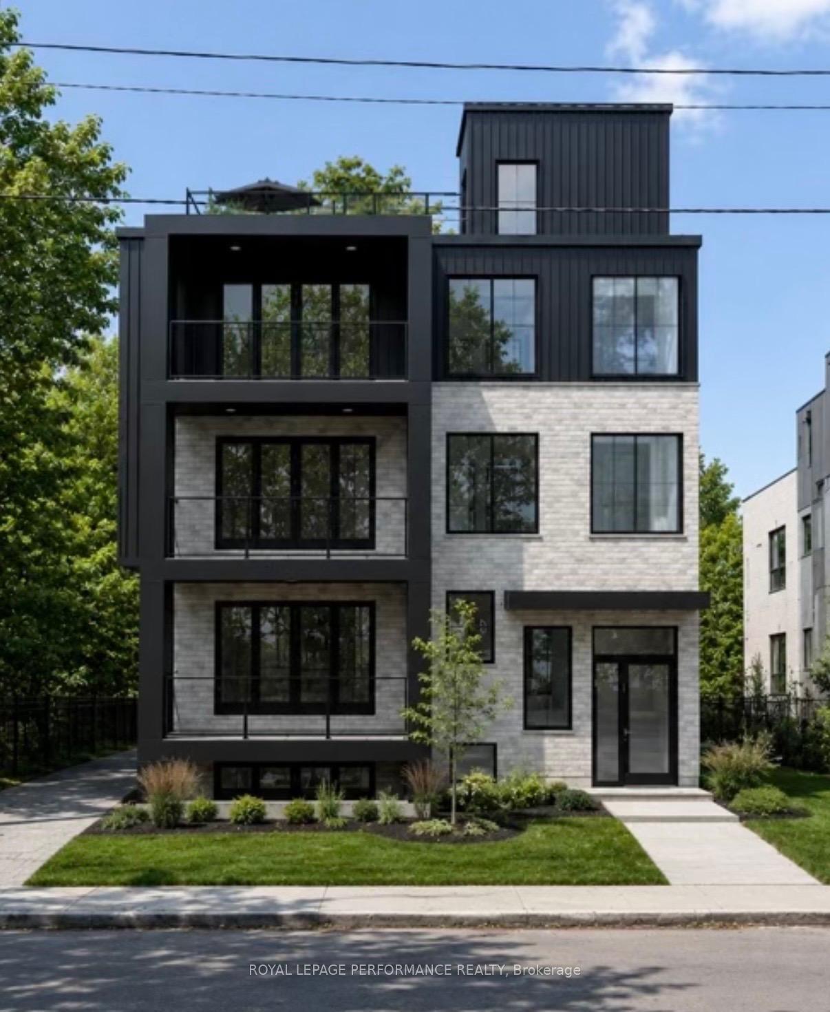Semi-Detached House leased at 4-344 Tweedsmuir Avenue, Ottawa, Ontario, K1Z 5N4 - Westboro South - MLS: X13603108