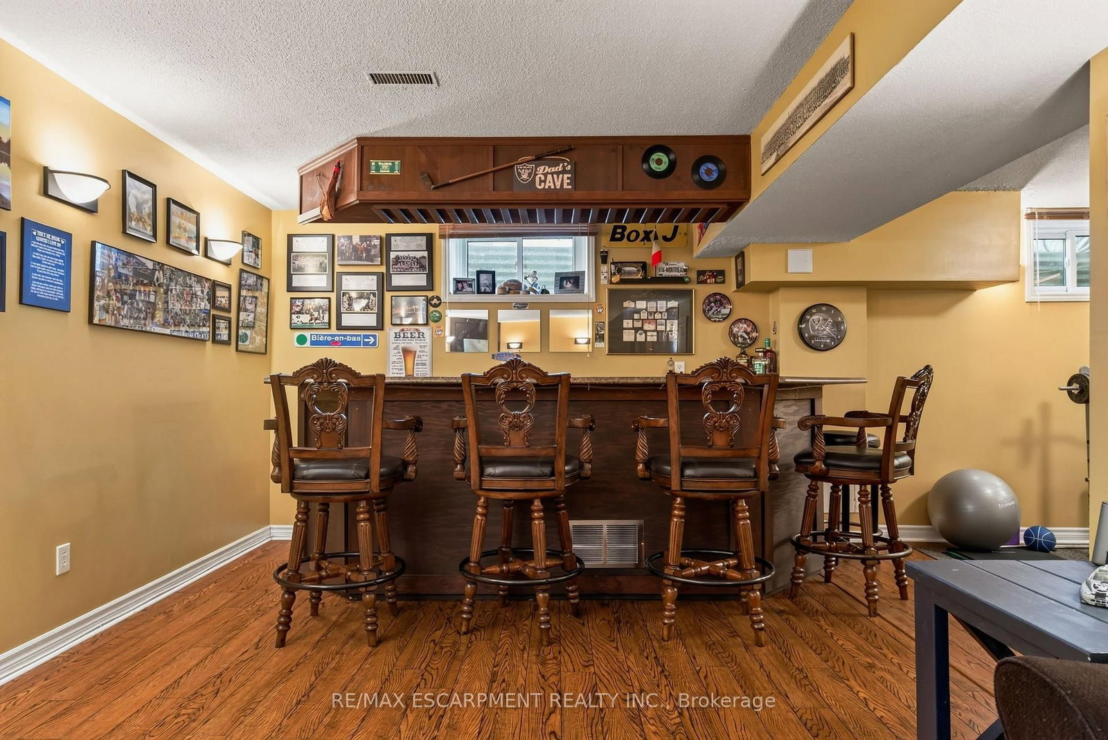 105 San Fernando Drive • Hamilton, ON photo 36