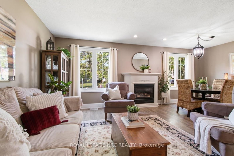 182 Leaside Drive