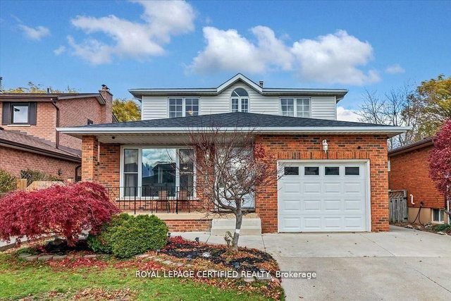 35 Trenholme Crescent
