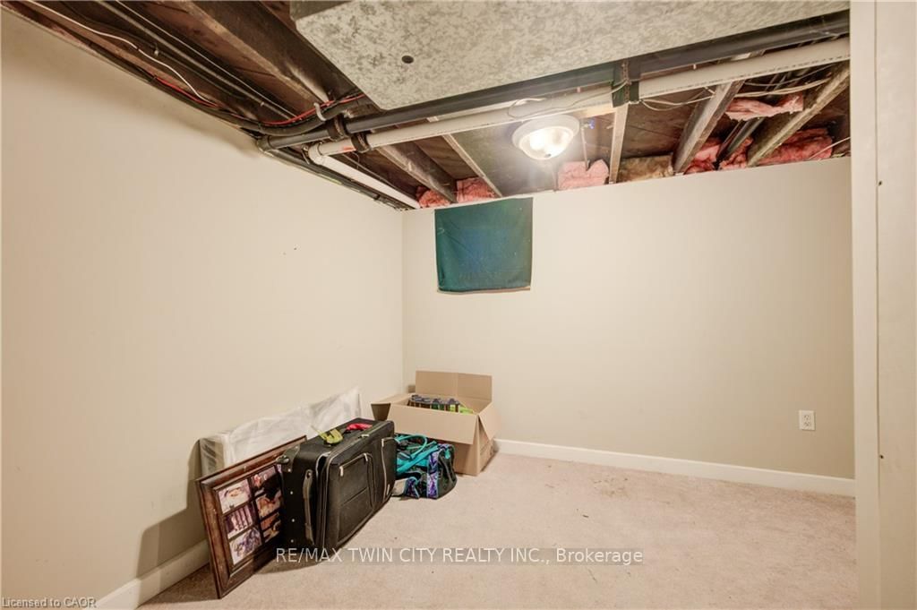 59 WEST Avenue • Kitchener, ON photo 24