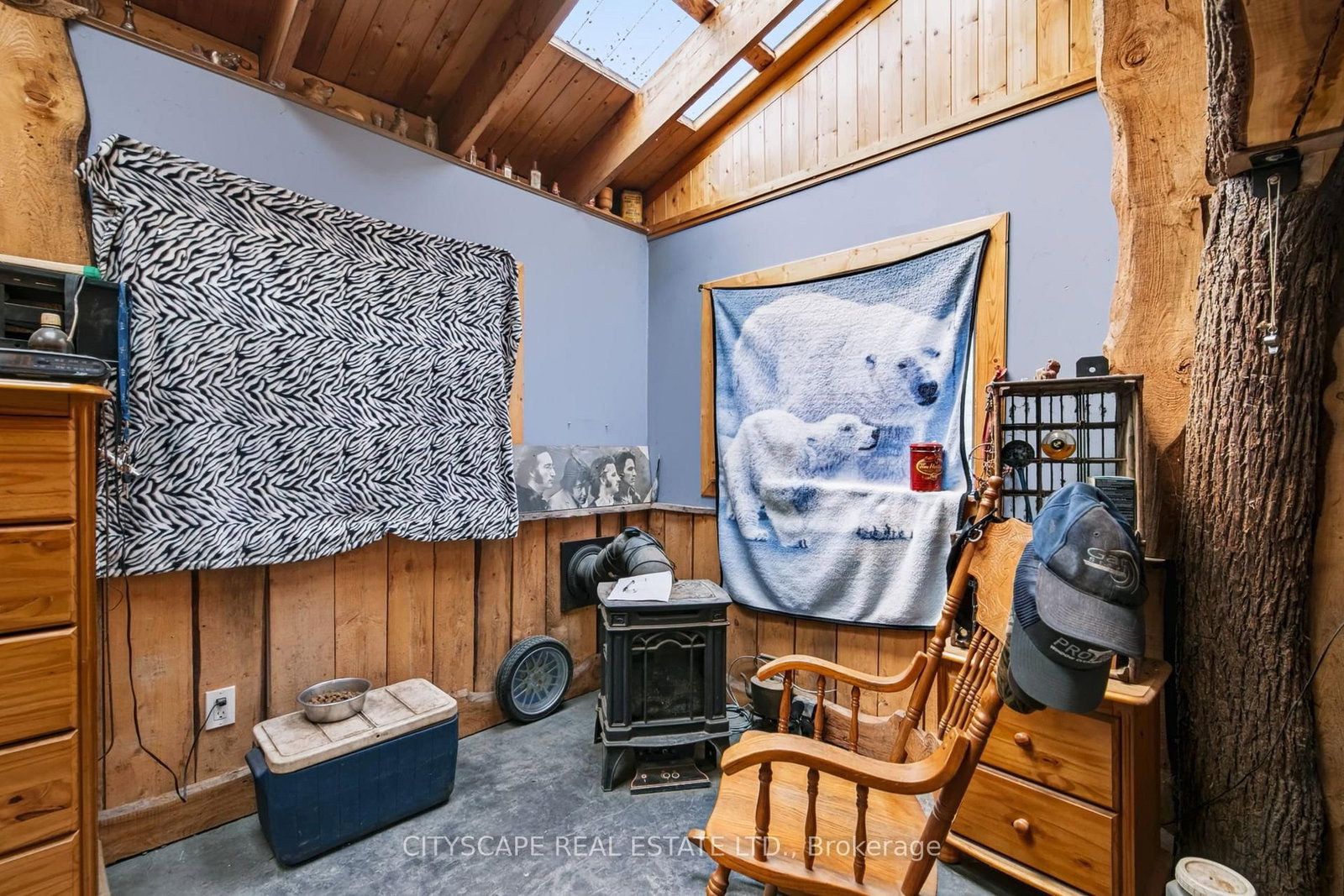12 Enos Street • Blandford-Blenheim, ON photo 16