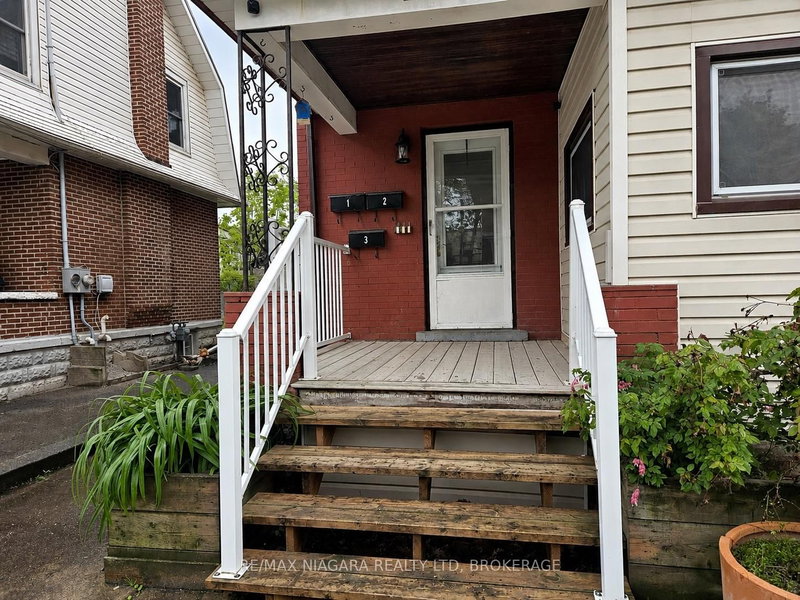 3 - 23 Avenue Place
