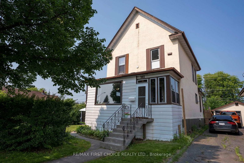 503 Prince Arthur Boulevard, Thunder Bay