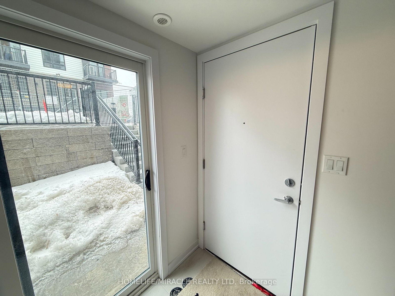 L8 - 40 Palace Street, Kitchener 5