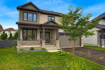 127 Hickstead Way • Ottawa, ON photo 2