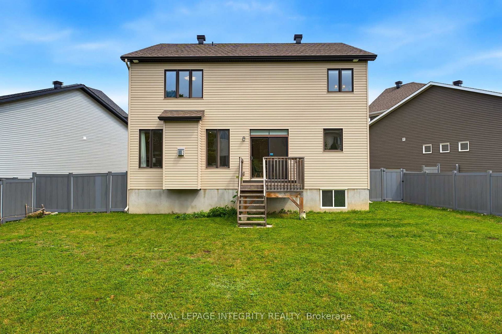 127 Hickstead Way • Ottawa, ON photo 42