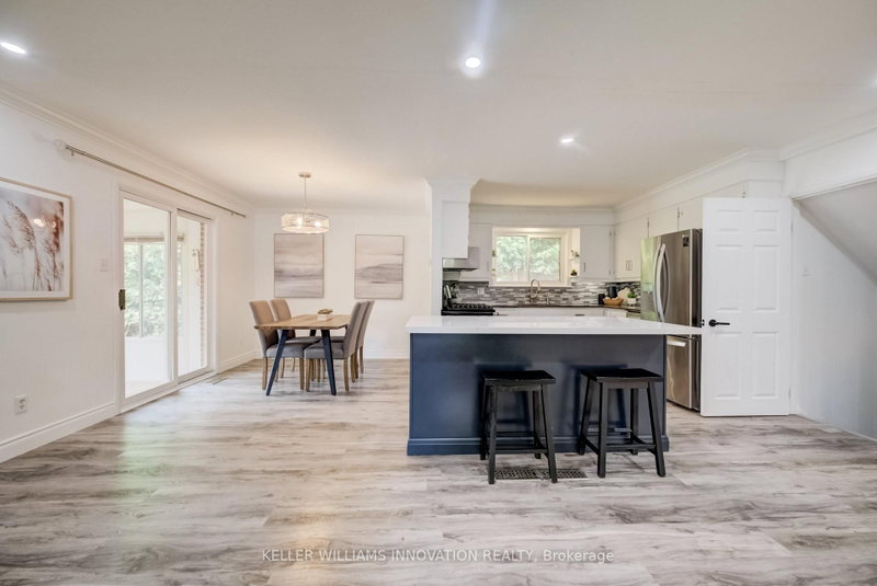 85 Foxhunt Road