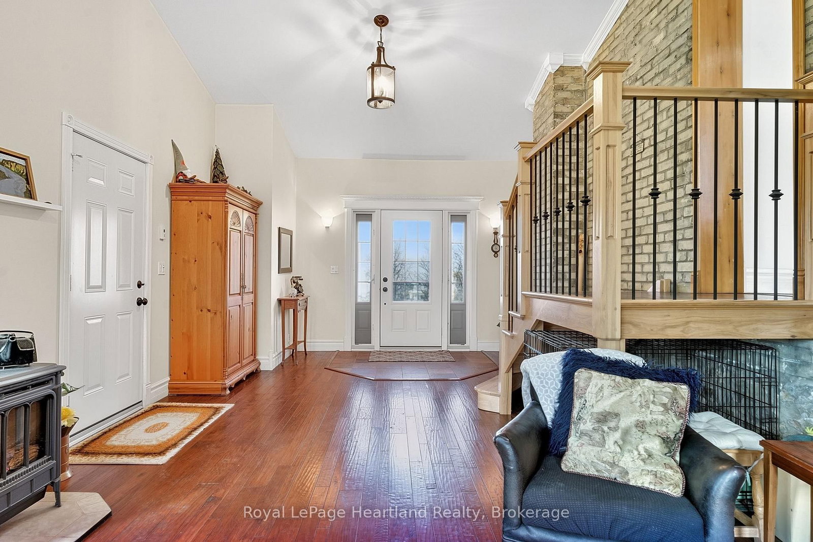 Listing Image 7