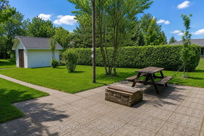 28 Fairholme Drive — photo 5
